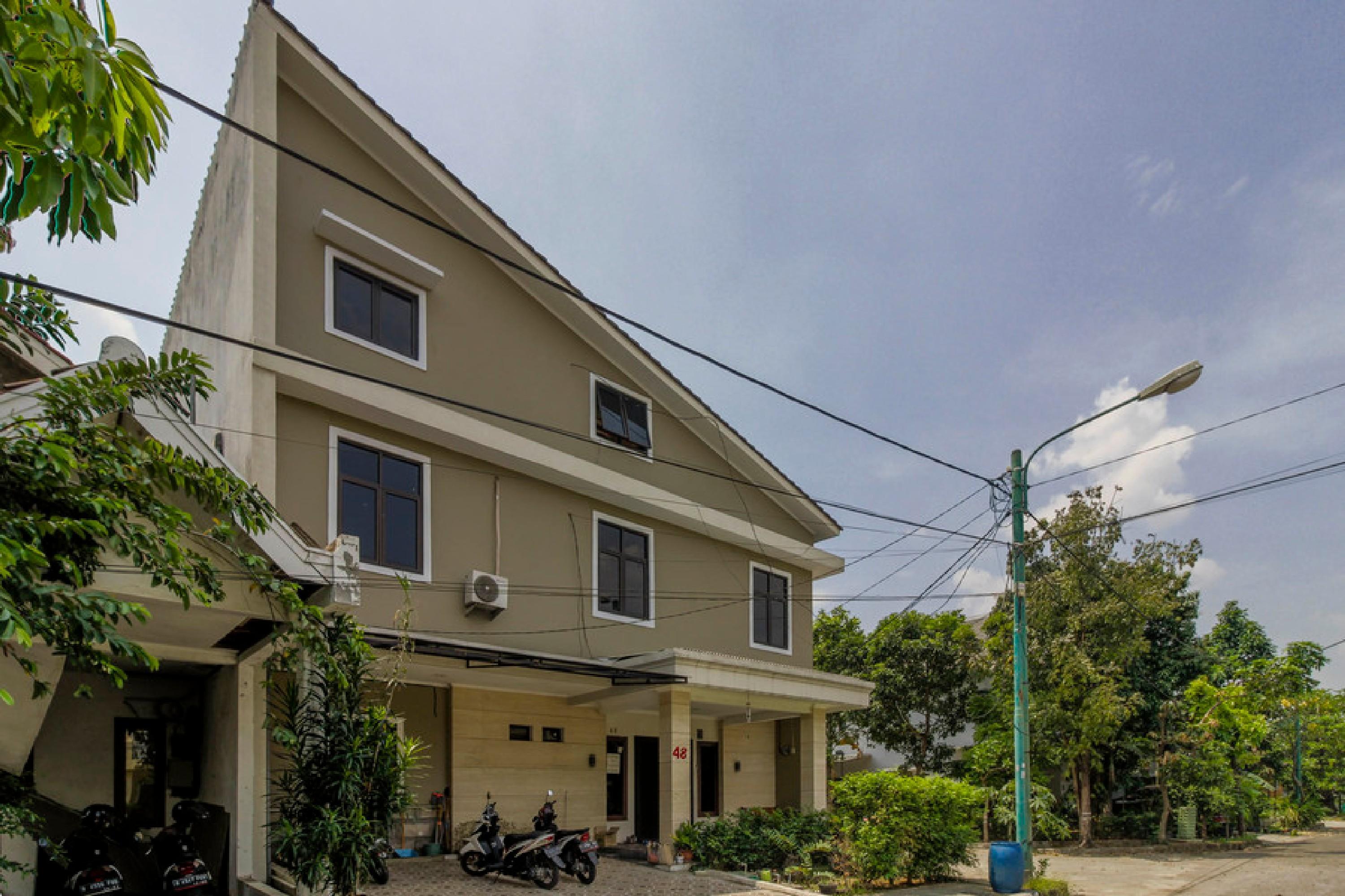 Reddoorz Plus Near Lippo Cikarang Mall Bekasi Exteriör bild